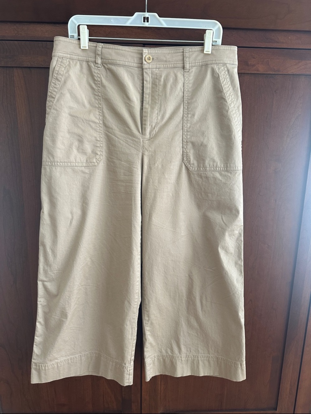 Wide leg cropped pants